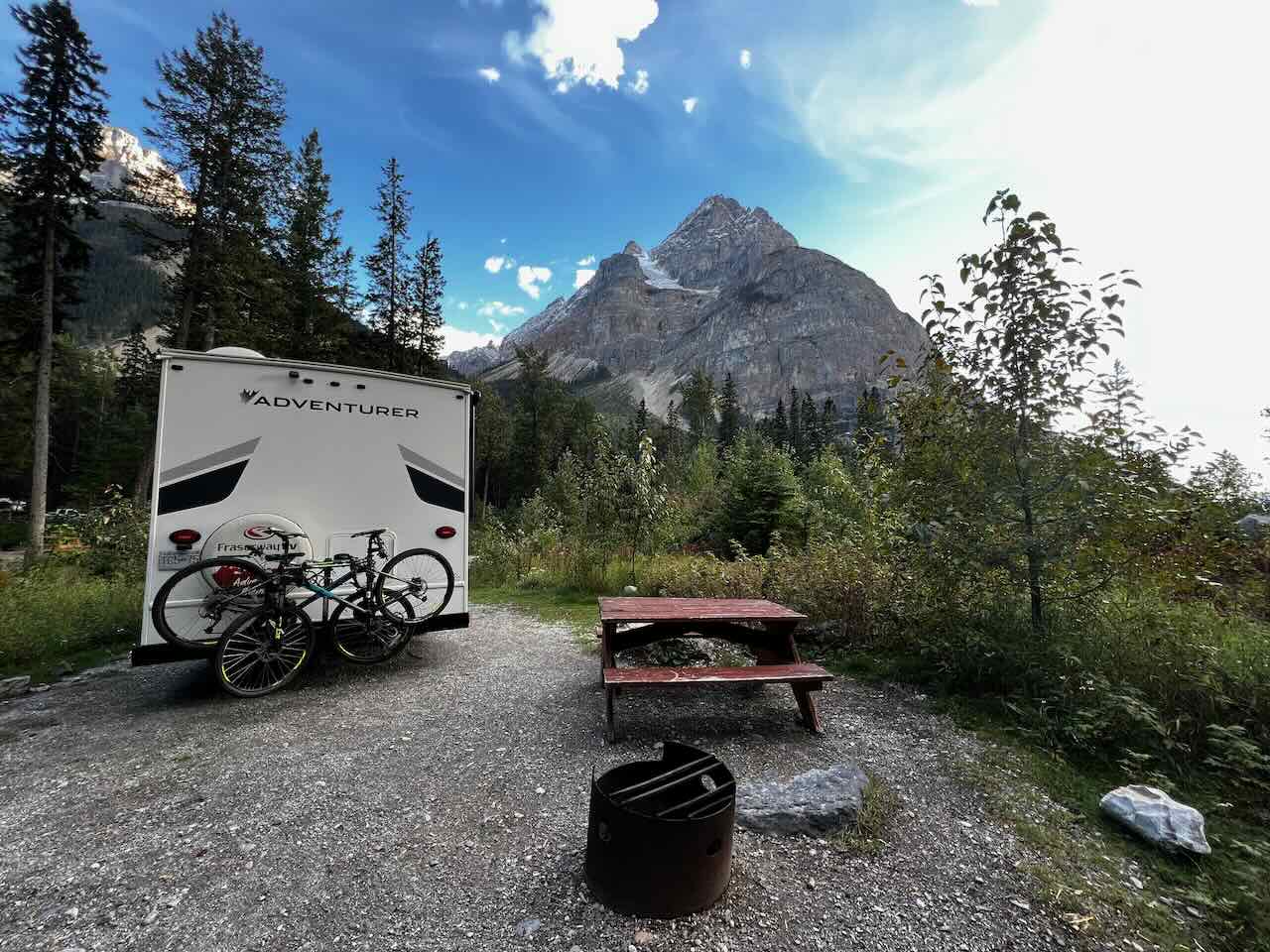 Selecting the perfect camper for your Canadian roadtrip
